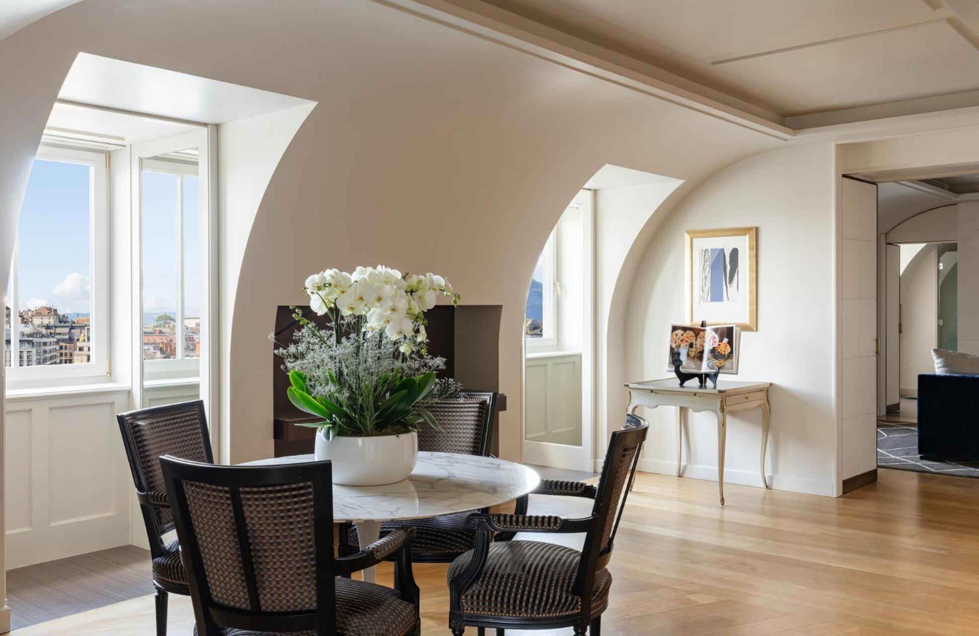 Four Seasons Hotel Des Bergues Женева Экстерьер фото
